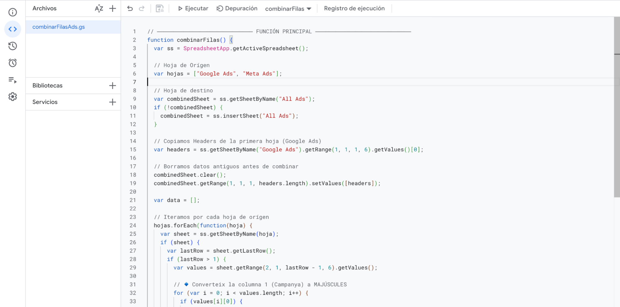 El código del script pegado en el editor de Apps Script